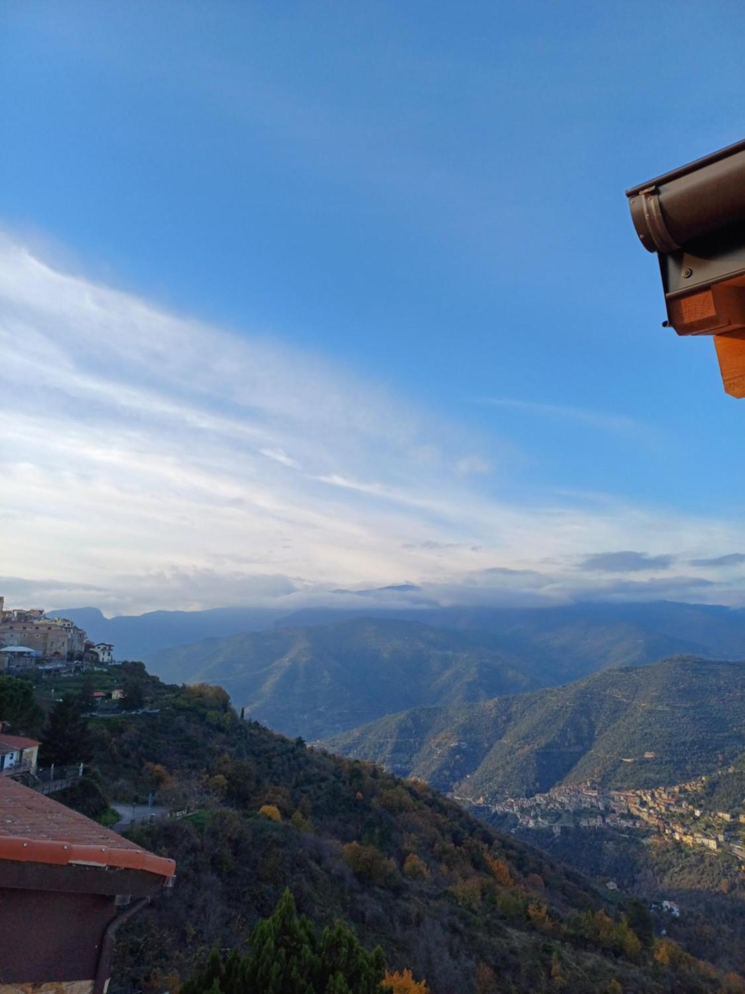 La Dimora Azzurra Perinaldo Exterior foto
